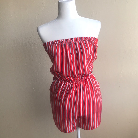 Soprano Size M red white stripe romper shorts - Picture 3 of 5